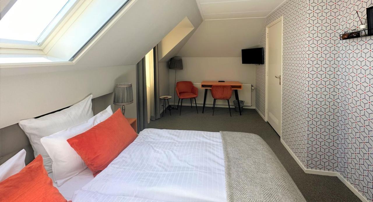 Hotel Op Diek Den Hoorn  Extérieur photo